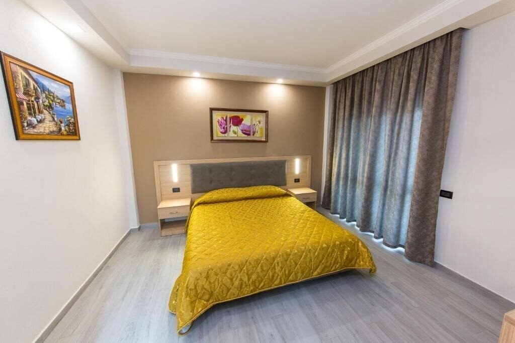 Изображение Western Star 4*