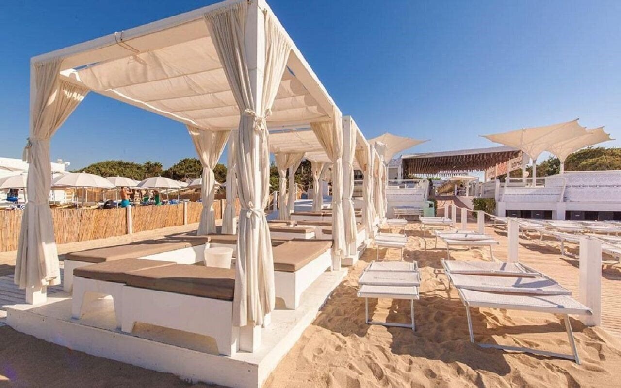 Отель Hotel Belmondo 4*