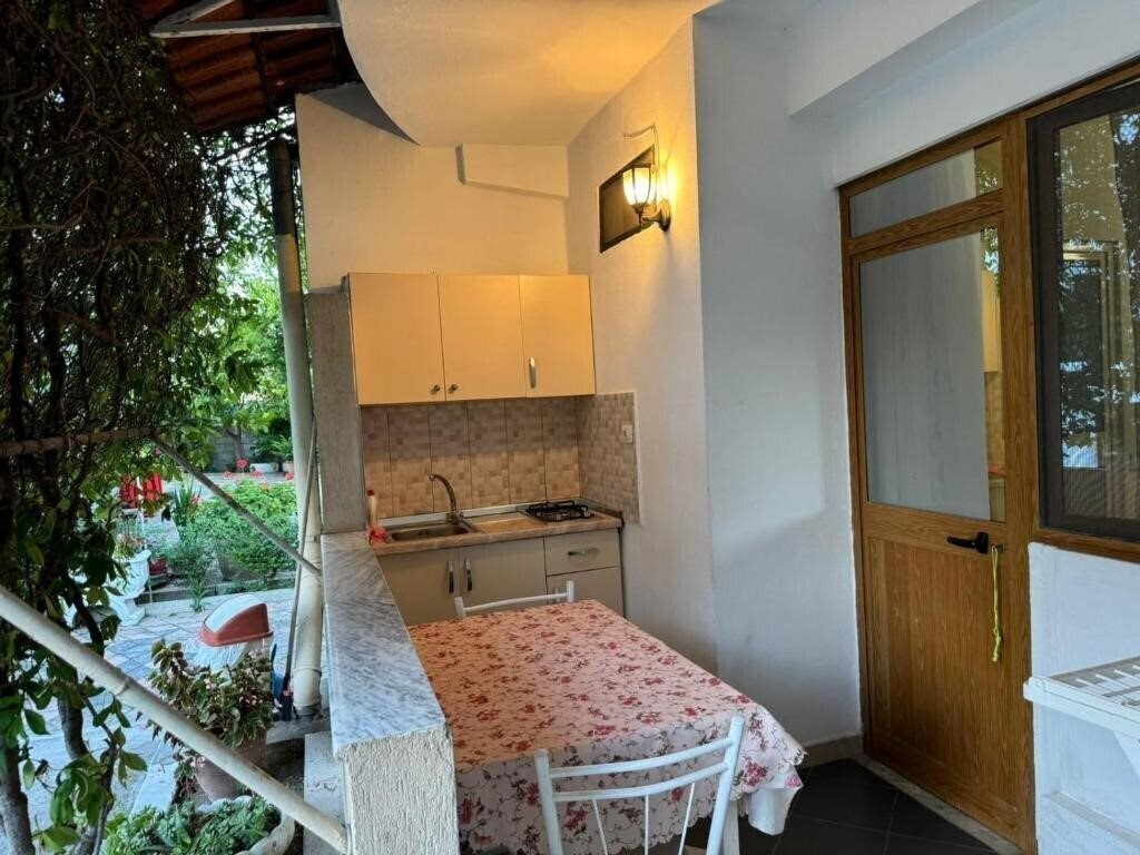 Фотография Guest House Cikaj апартаменты