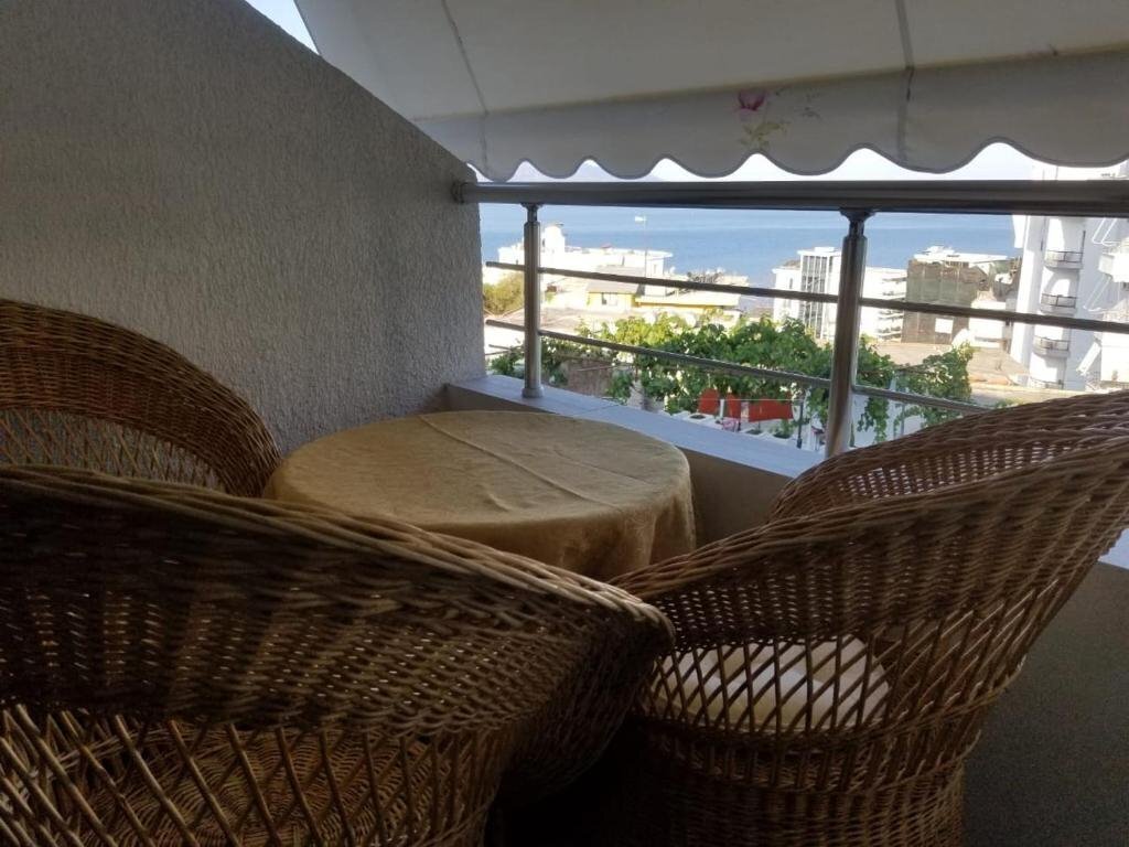 Готель Geri Apartments апартаменты