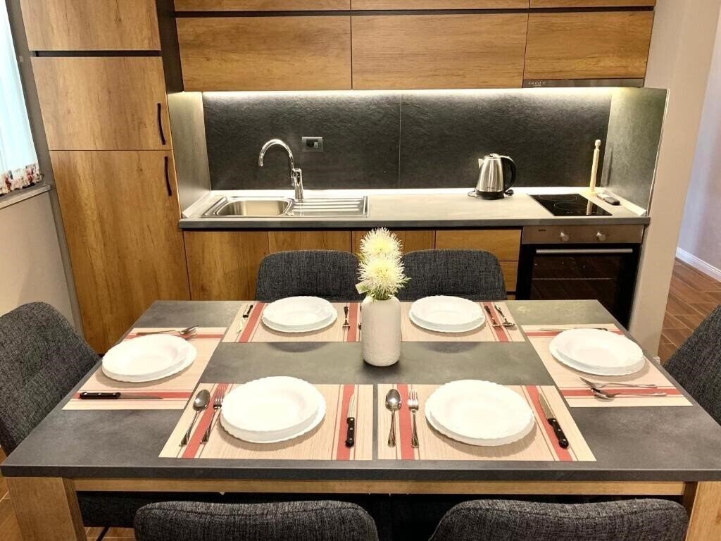 Фотографія Eka Luxury Apartments апартаменты