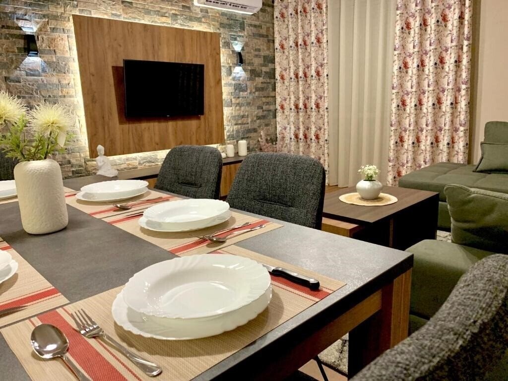 Картинка Eka Luxury Apartments апартаменты