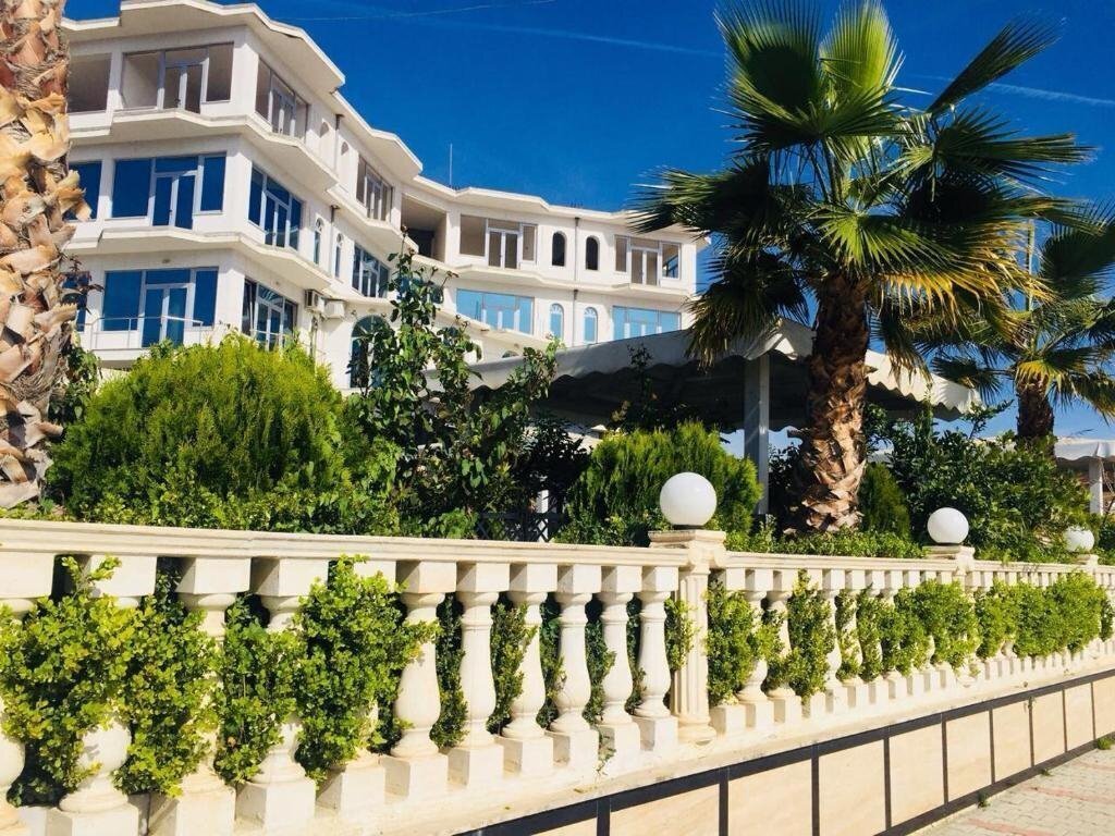 Готель Fari Hotel 3*