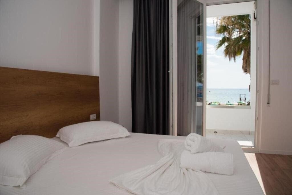 Фотография Hotel Besani 3*