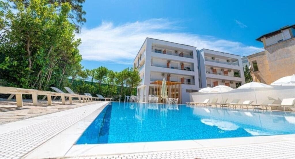 Изображение Hotel Besani 3*