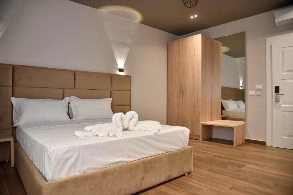 Отель Hotel Lubjana 4*