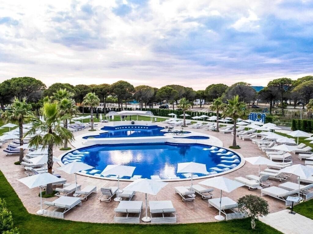 Фотографія Movenpick Hotel Lalez 4*