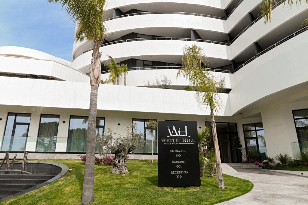 Фото White Hill 4*