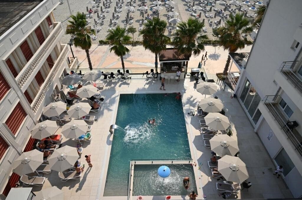 Фотографія Adria Palace 4*