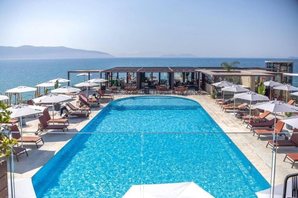 Отель Vlora Priam Affiliated by Melia 5*