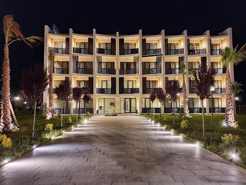 Изображение Amber Hotel 4*
