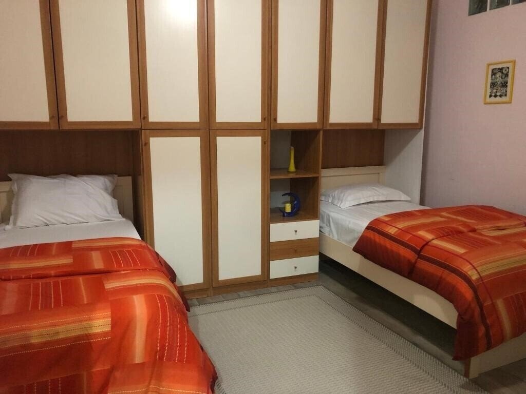Изображение Ani Hotel 2*