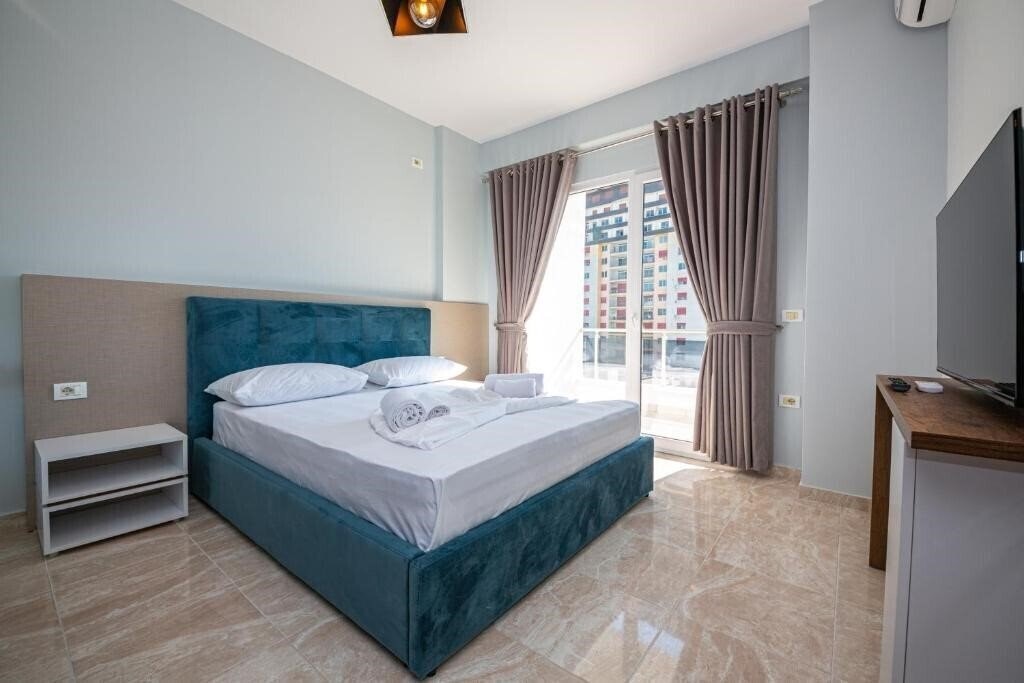 Фото Ponari S Hotel 4*