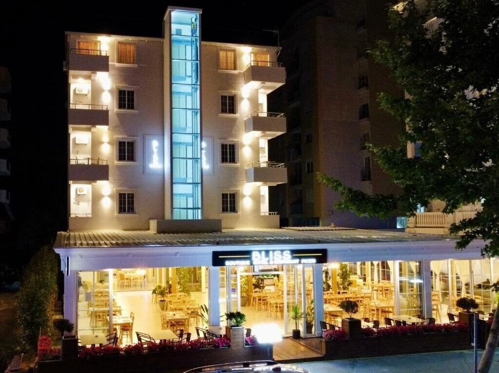 Фото Bliss Boutique Hotel 3*
