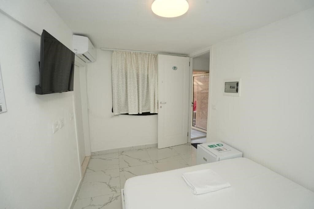 Фото Enles Hotel 4*