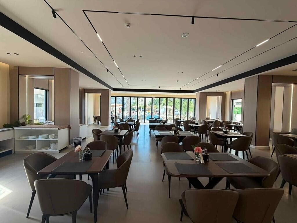 Фотография Roden Hotel 4*