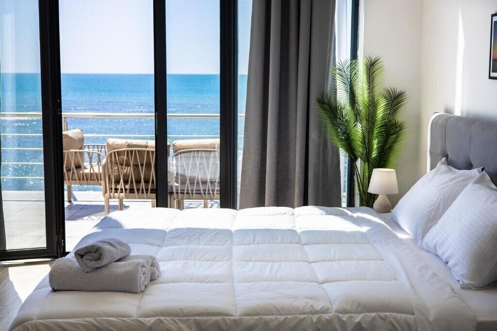Готель Costa del Sol 4*