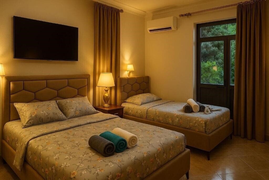 Картинка A.Vila 3*