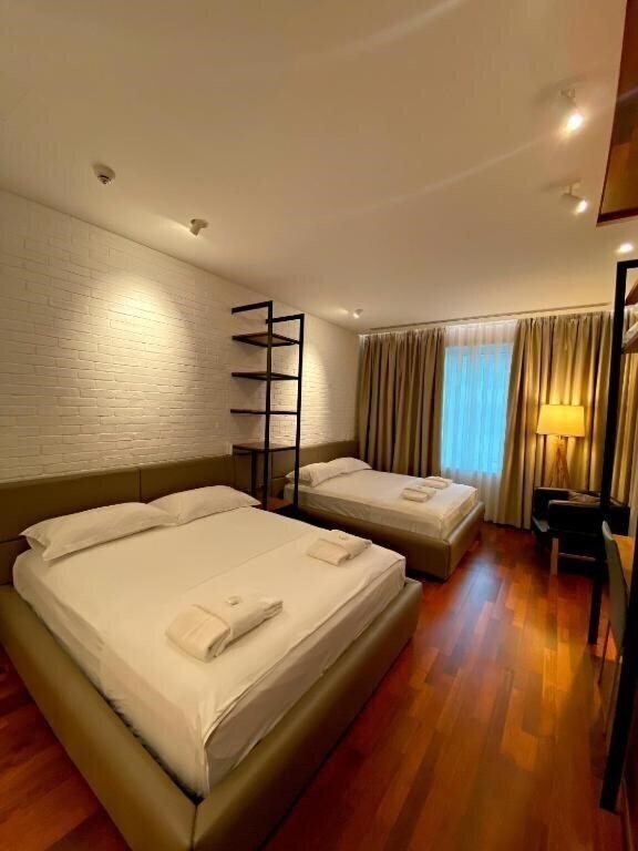 Фотография Crown Boutique Hotel 4*