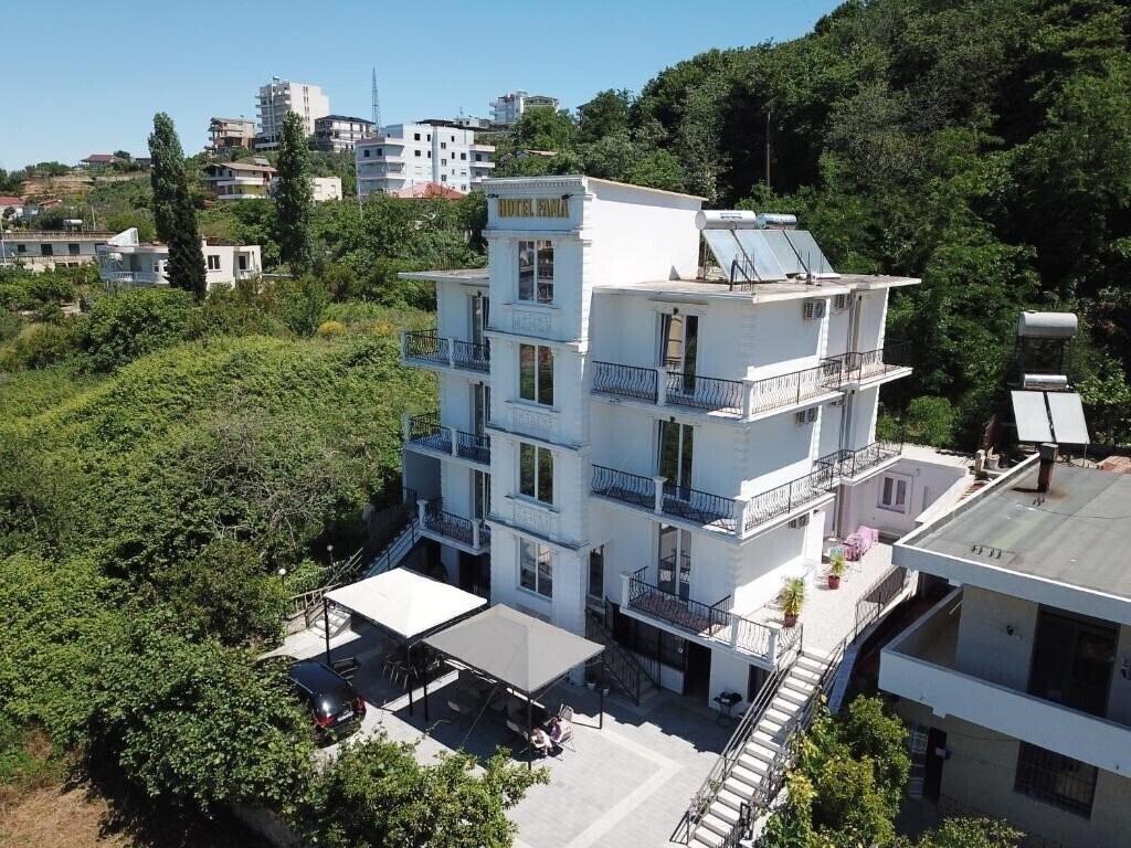 Фото Fama Hotel 4*