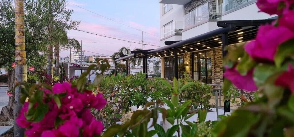 Фотографія Hotel Ionian 4*