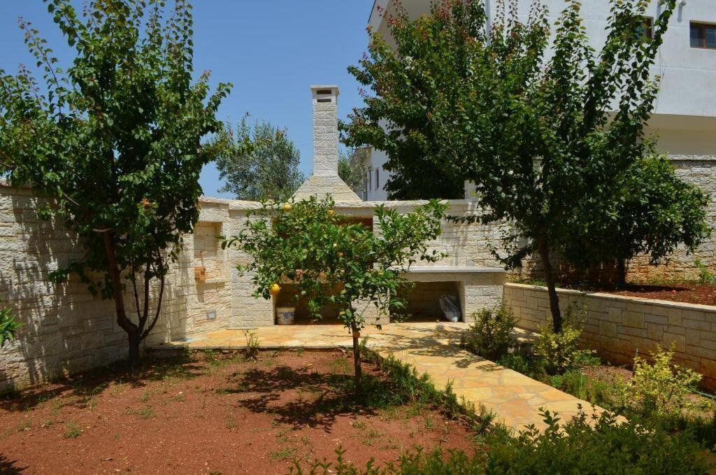 Фотографія Rias Apartments 3*