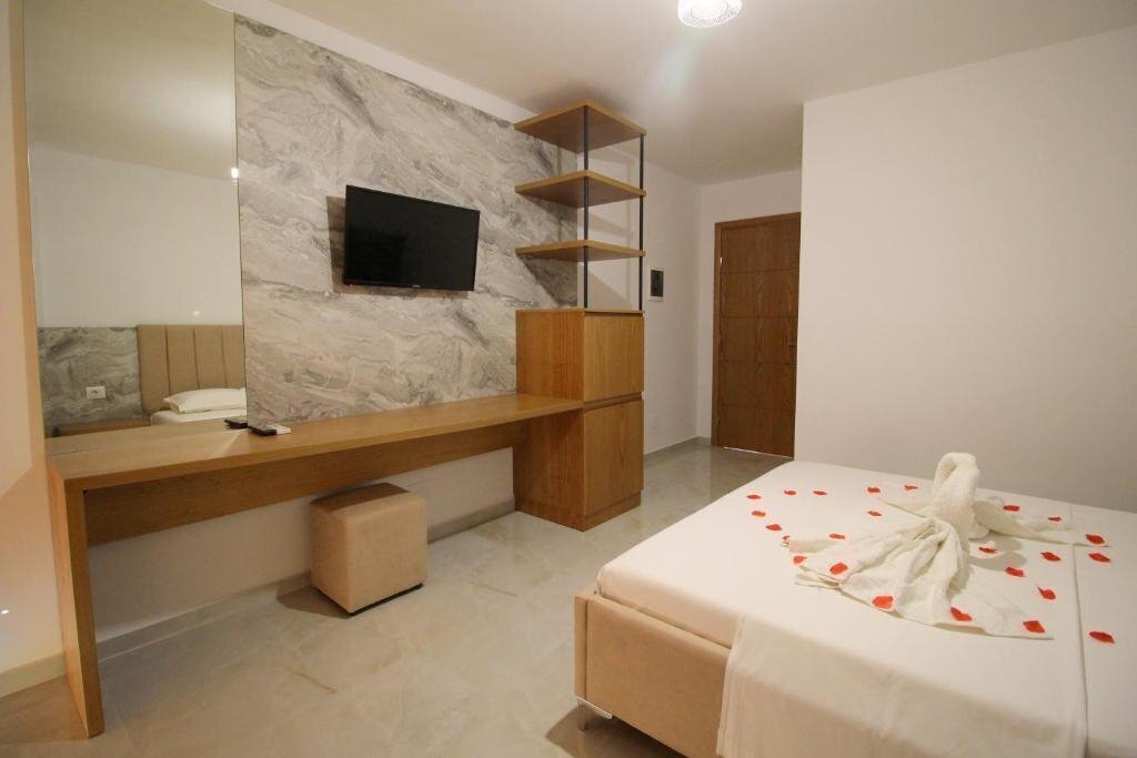 Фотографія Four Island 3*