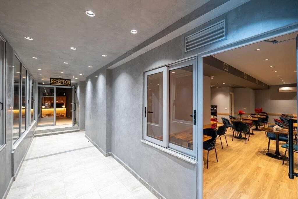 Готель Hotel Piramida 4*