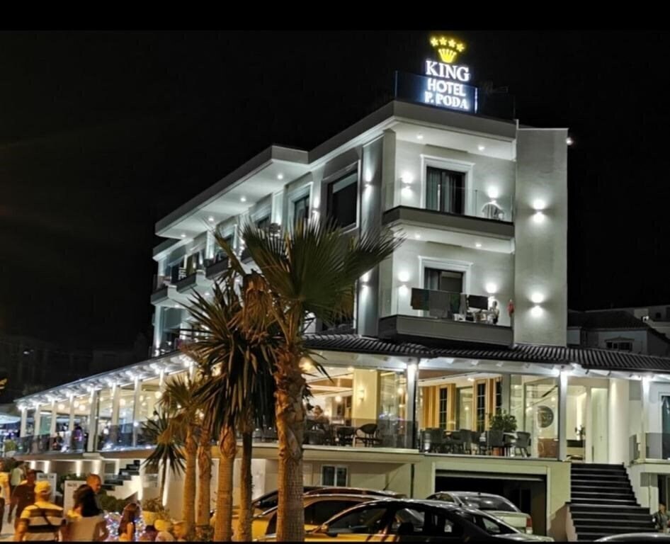 Отель King Hotel 4*