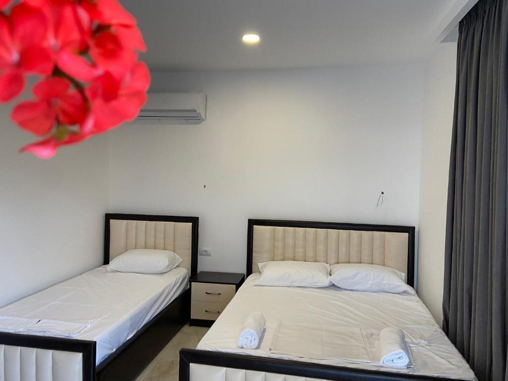 Фотография Agim Caca Apartments (ex. Agim Caca Apartments & Studios) 3*