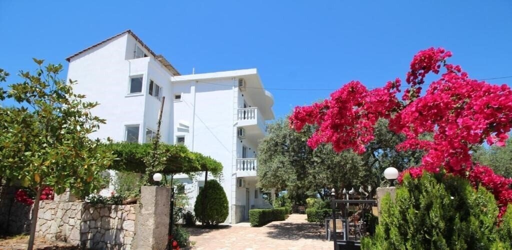 Фото Villa Ambra апартаменты