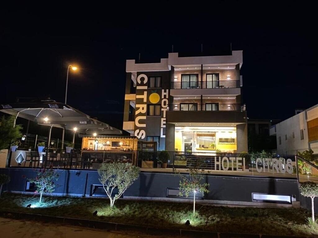 Отель Hotel Citrus 4*