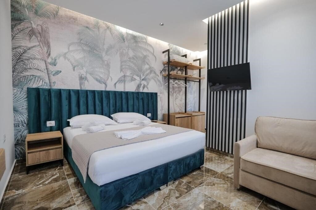 Фотография La Maison Boutique Hotel 3*