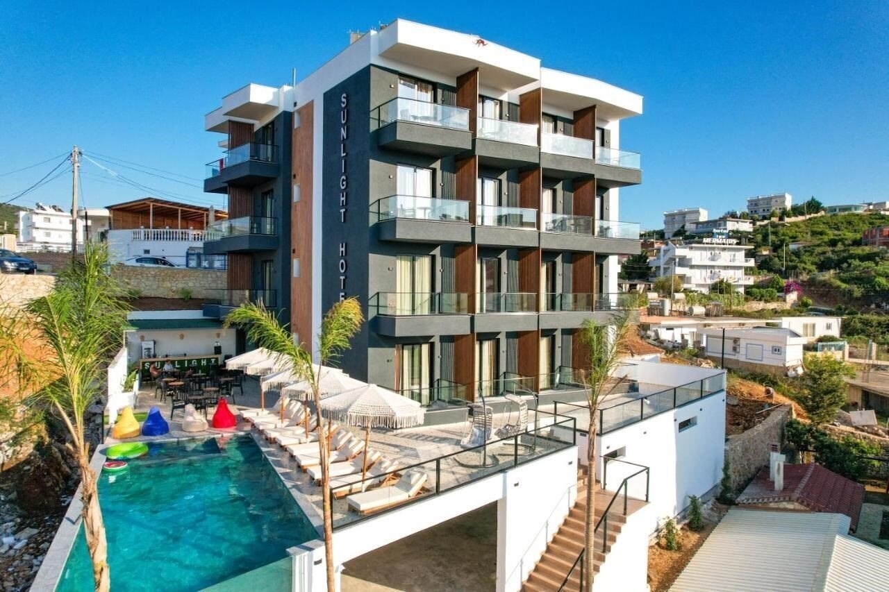 Отель Agimi Hotel Ksamil 3*