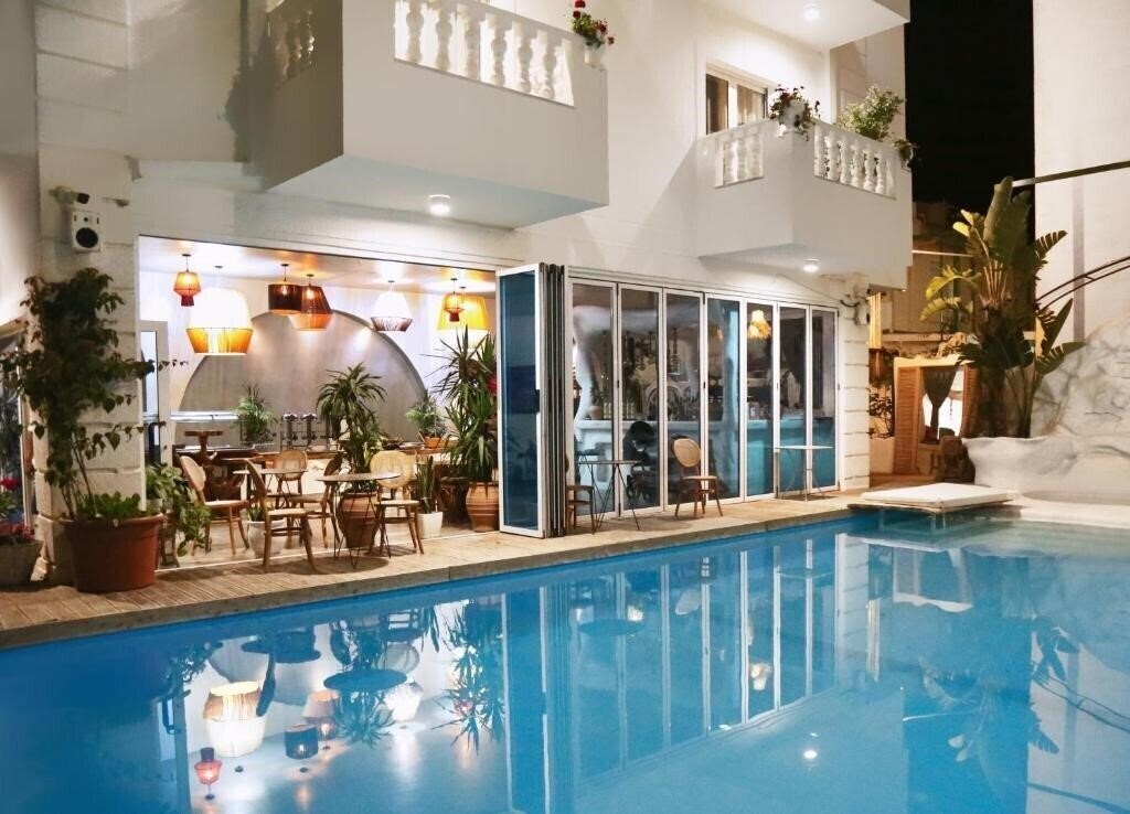 Готель Hotel Foga Hebrus 4*