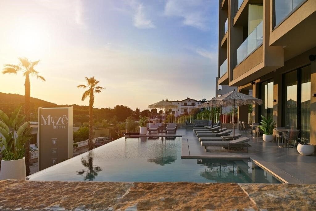 Зображення Muze 4*