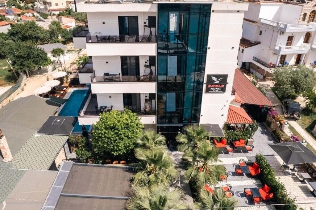 Фотографія Hotel Eagle 4*