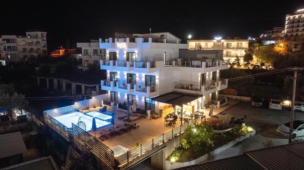 Готель Noa Boutique Hotel 4*