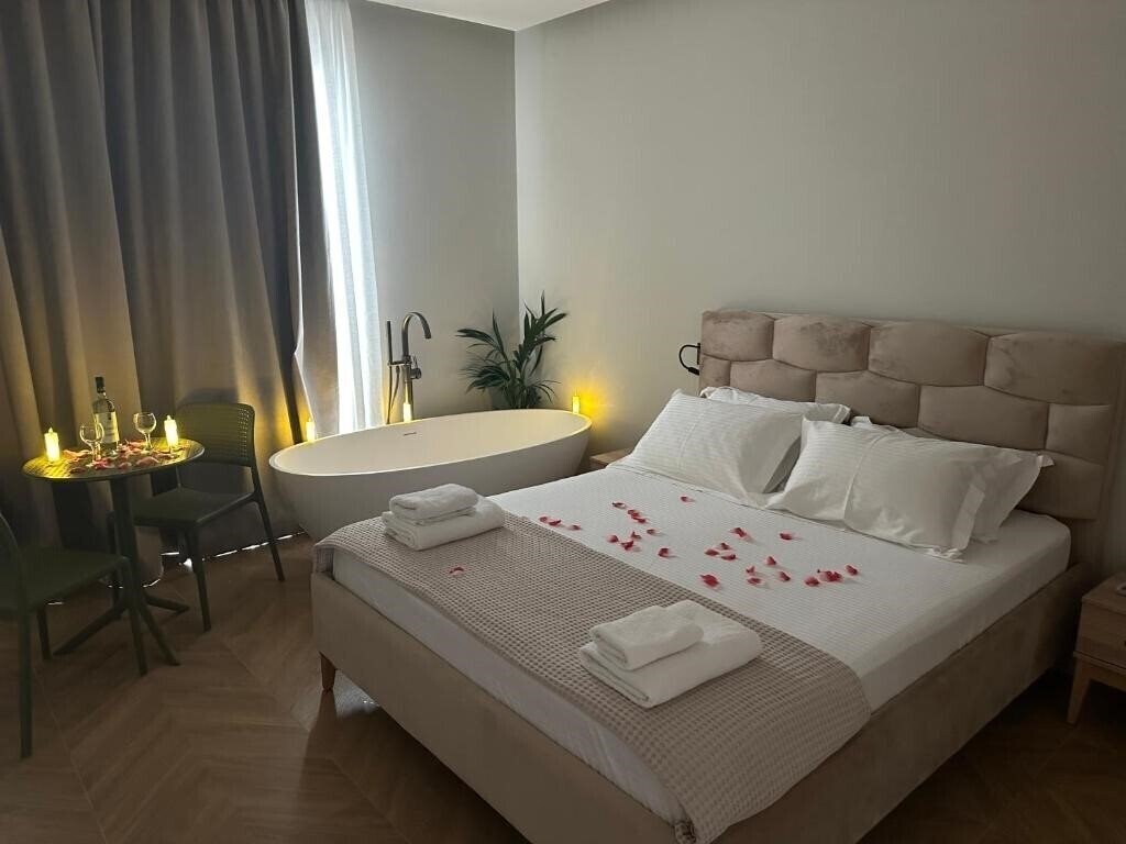 Фото Hotel Parid 4*