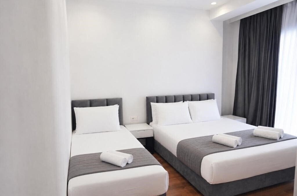 Фото Sea & Lake View Villa 3*