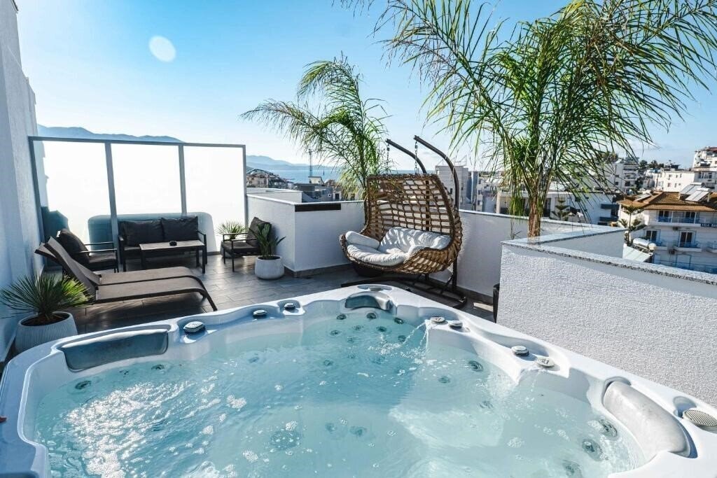 Фото Dukas Hotel 3*