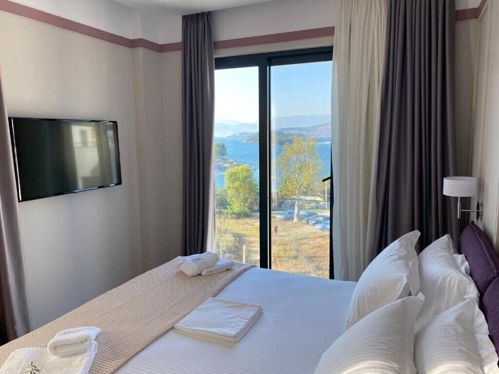 Готель Olive Hotel Ksamil 3*