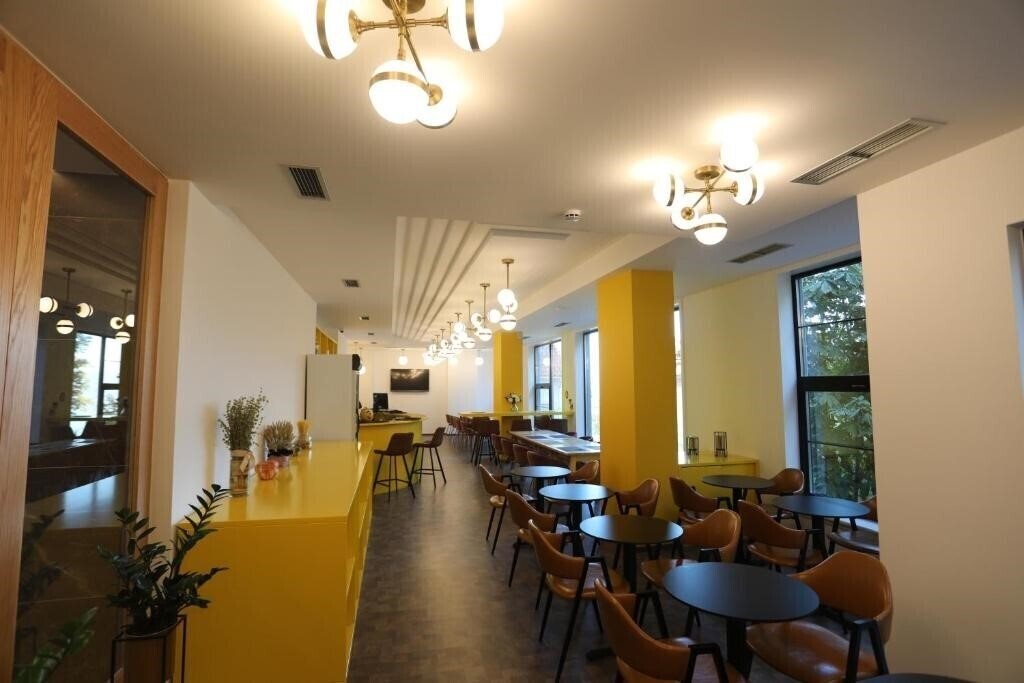 Фото Elite Hotel (ex. Elite Pogradec) 4*