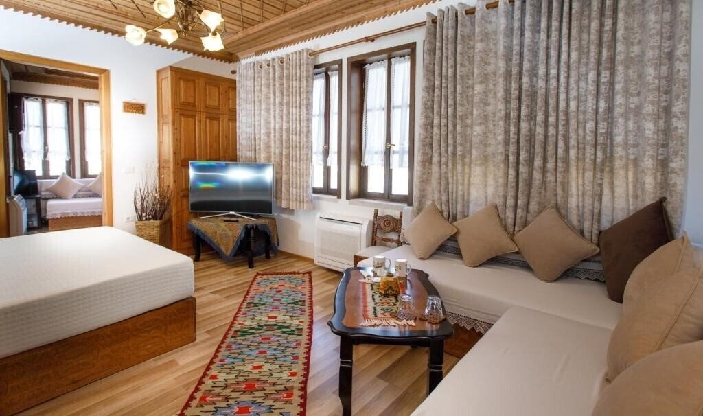 Фотография Hotel Kodra 3*