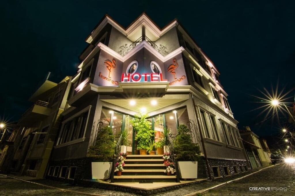 Готель Hotel Flamingo Korca 3*