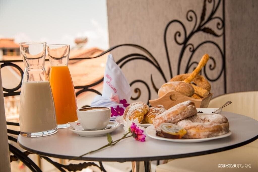 Зображення Hotel Flamingo Korca 3*