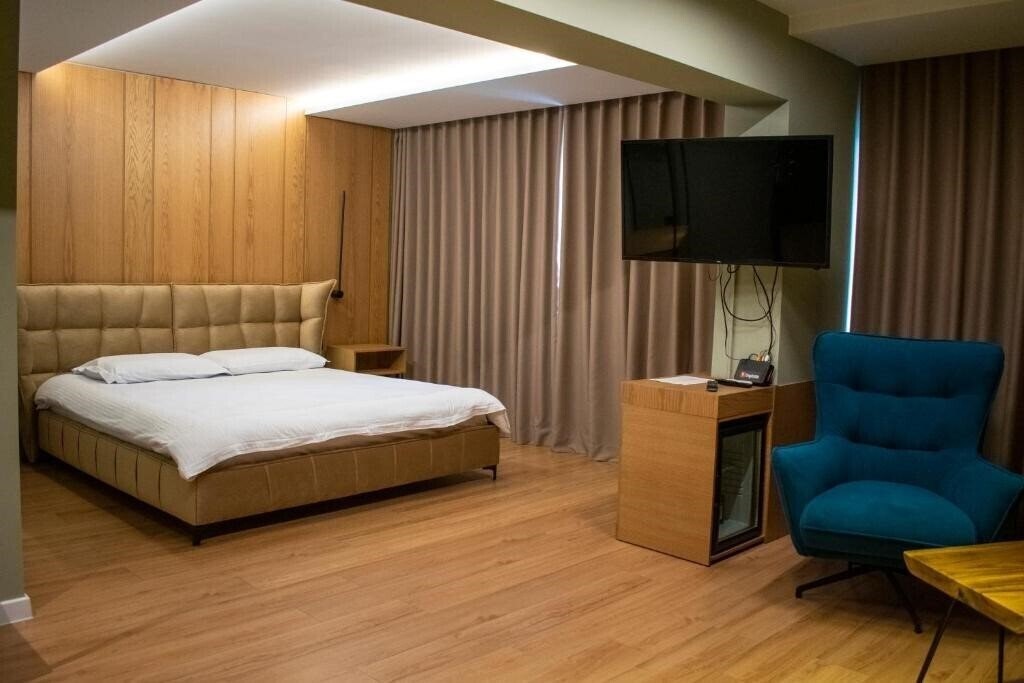 Фото Bocca Hotel (Korce) 4*