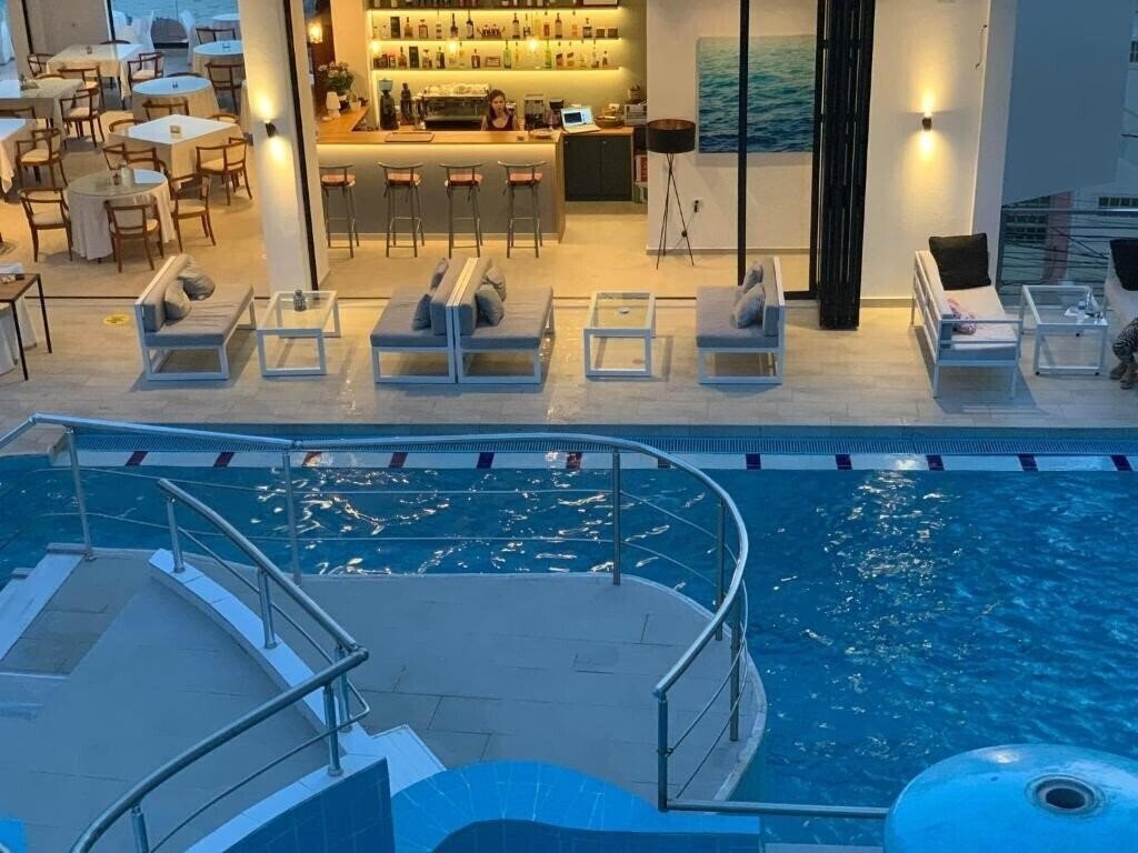 Фотографія Olympia Hotel Saranda 3*