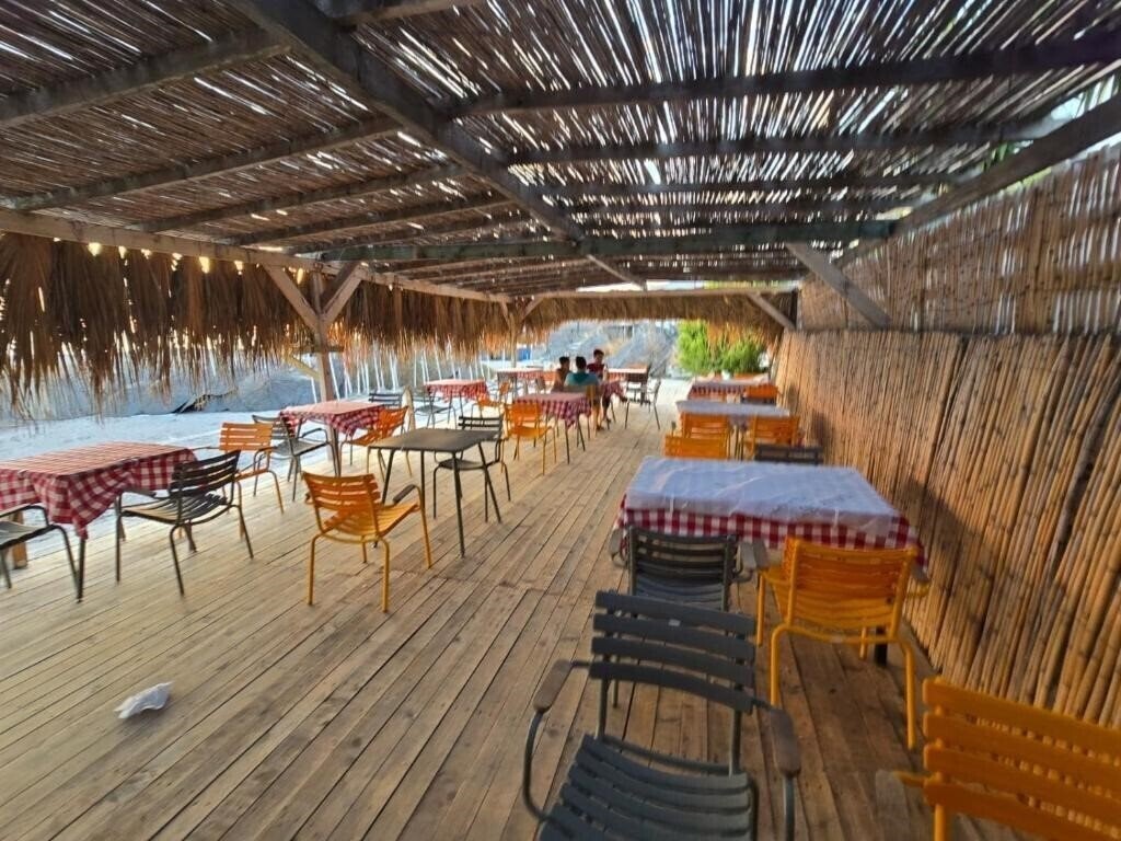 Фотография Hotel Mercury Saranda (ex. La Perla, Perla Hotel Saranda) 3*