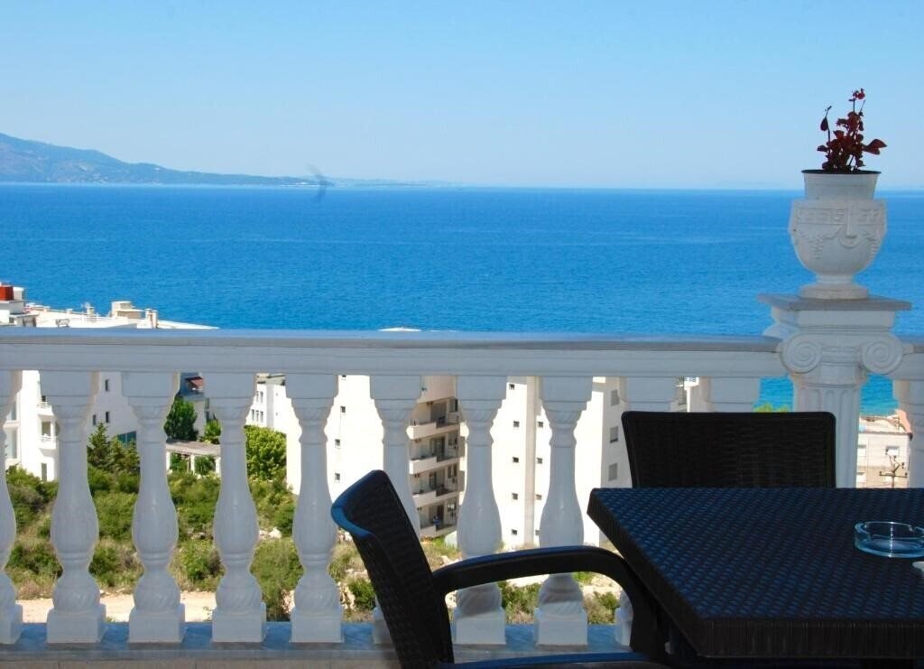 Фотографія Keos 3*